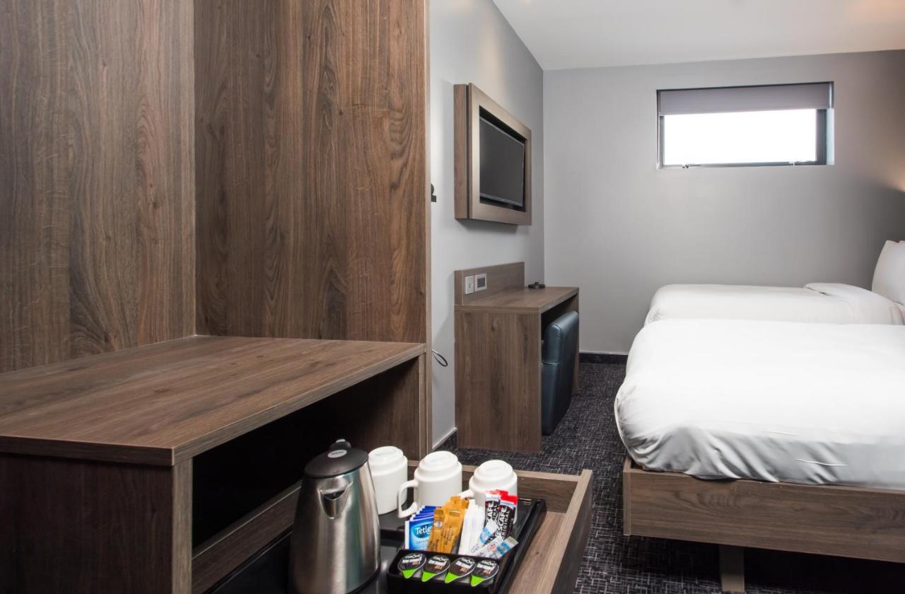 Brit Hotels Elephant Castle London Bagian luar foto